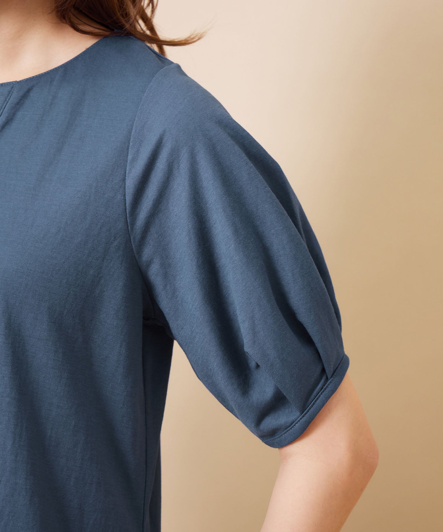 Alotta Alotta Pearl-風格的鑰匙頸長胡椒衣