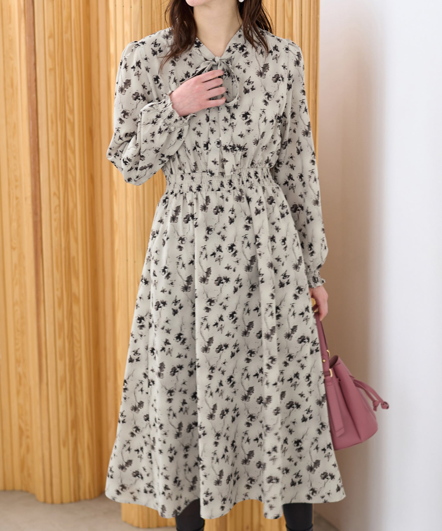 アロッタ Alotta 美人シルエットボウタイワンピース （グレー系） グレー系