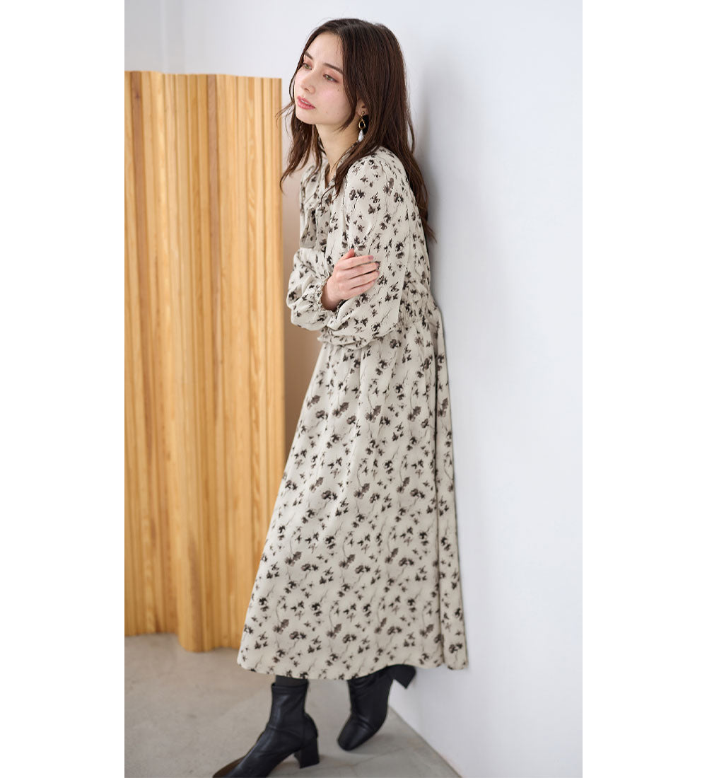 アロッタ Alotta 美人シルエットボウタイワンピース
