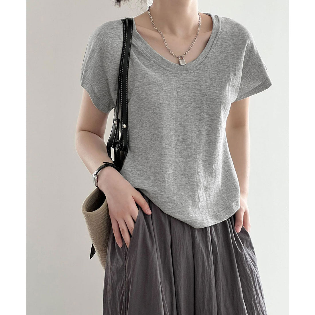 アイモン Aimoon Uネックカットソー 韓国風 半袖Tシャツ （グレー） グレー