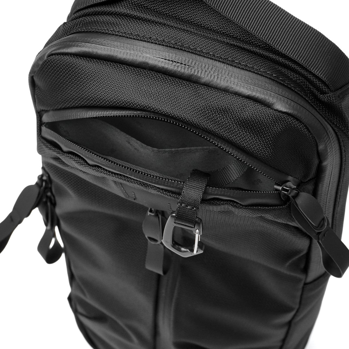 エース ace. 正規品5年保証 ボディバッグ メンズ レディース ブランド かっこいい バッグ 撥水 軽い 小さめ 斜めがけ タブレット収納 8inch ワンショルダー A5 6L ラグマスター2 17765 （カーキ） カーキ