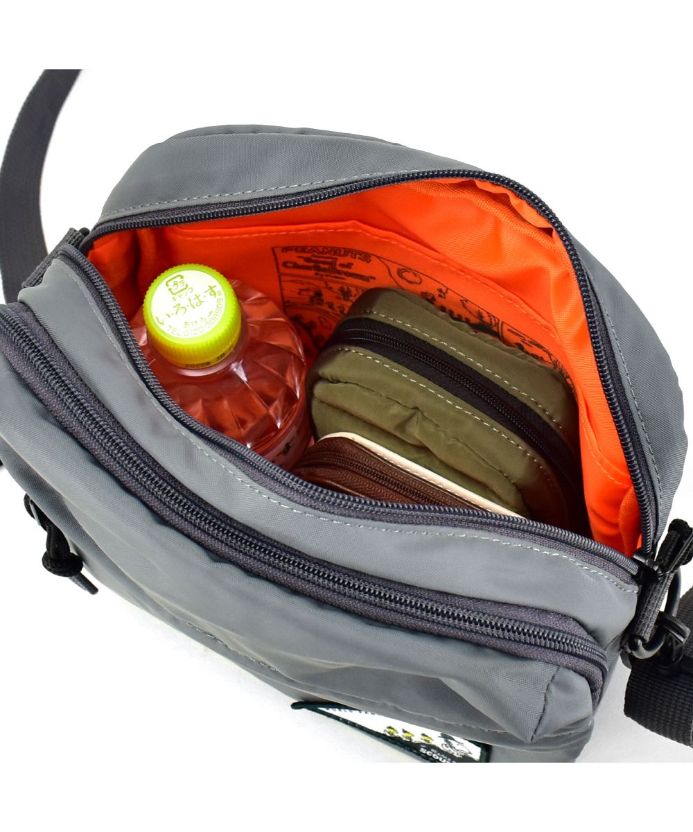 スヌーピー ショルダーバッグ スクエアショルダー ミニバッグ レディース 通勤 通学 旅行 お出かけ 大人 学生 子供 キャラクター ブラック(SPZ-3243) ブラック(SPZ-3243)