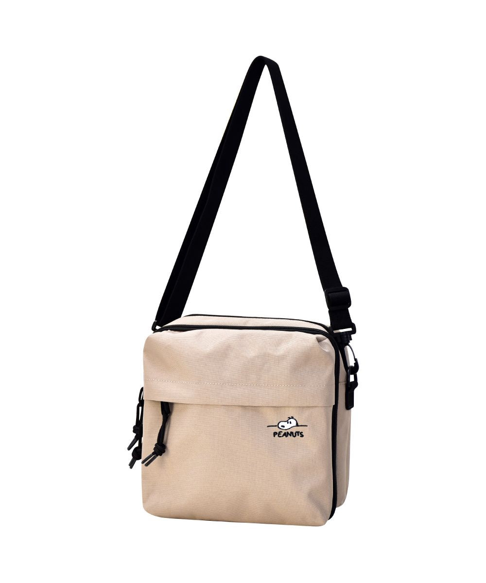 ランナー RUNNER スヌーピー スクエアショルダーバッグ ショルダーバッグ 撥水 軽量 小さめ a5 ロゴ 黒 ナイロン サスティナブル エコ素材 斜めがけ 大人 レディース メン （ベージュ(SPZ-3272)） ベージュ(SPZ-3272)