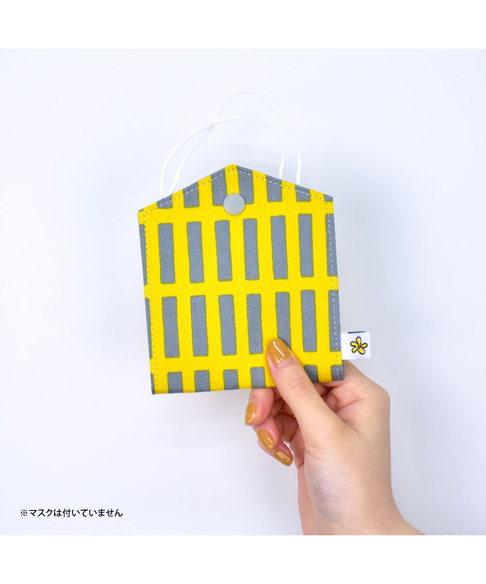 Runner Mask Case Mask Storage Ladies Girls安心の日本製 Cotton Nordic Style Checkered Pattern Antibacterial/Odor Resistant Portable Foldable