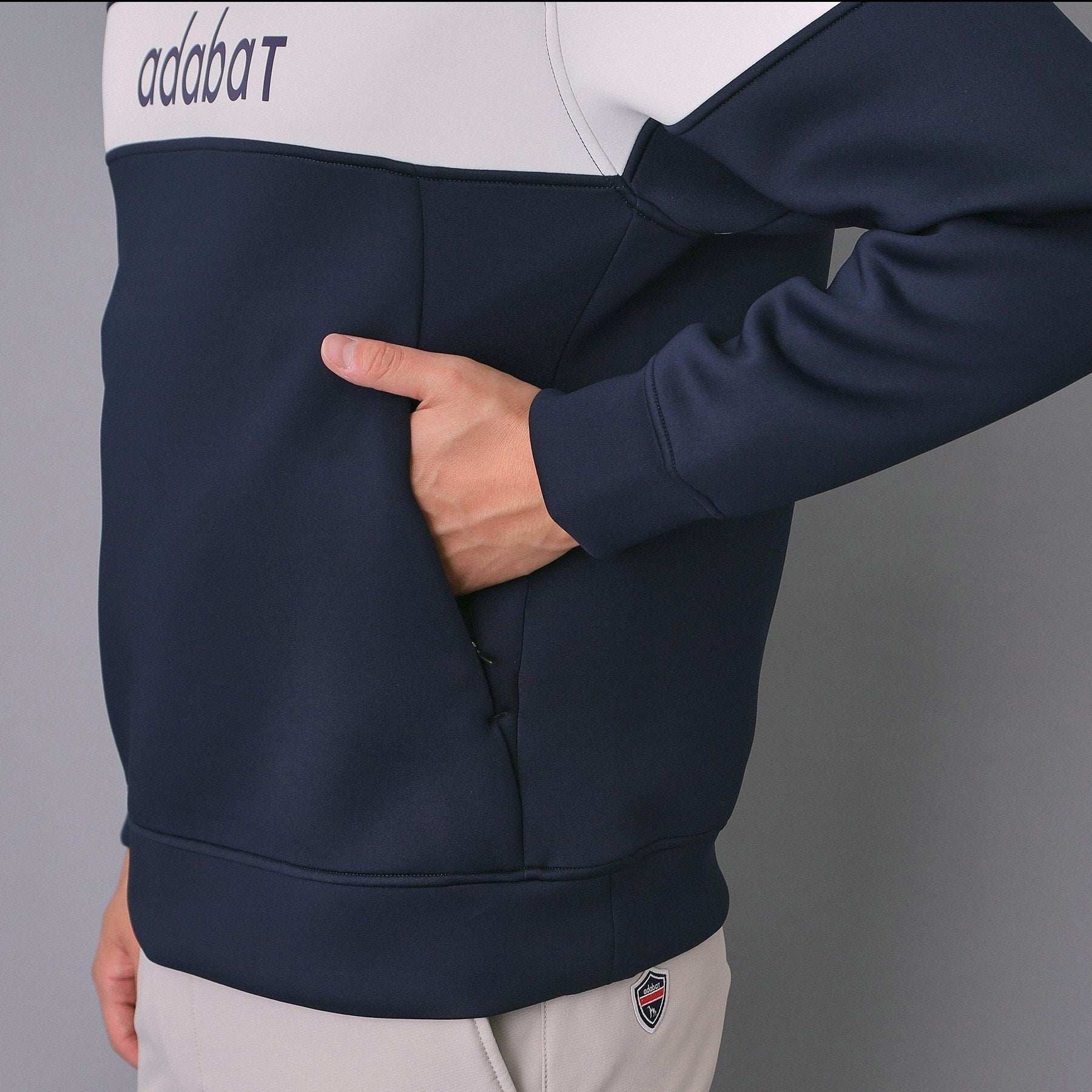 アダバット adabat 【新レーベル ADABAT NAVY】ブロッキングラインロゴフーディー （グレー(012)） グレー(012)