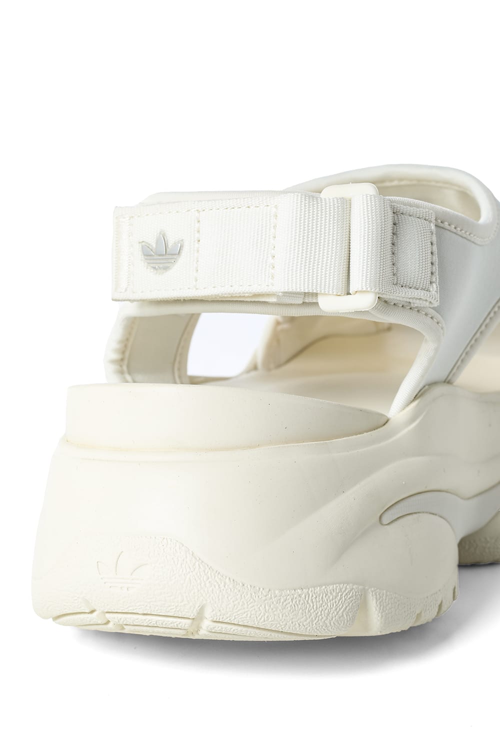 ODELIA 02 よしばです adidas OZGAIA SANDAL W