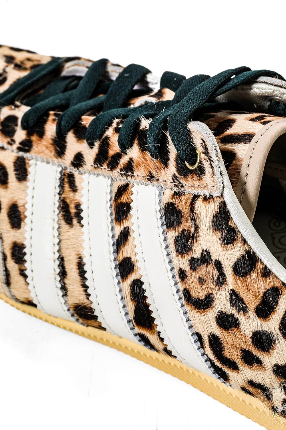 アディダス adidas JAPAN W （Beige × Ivory × Aurora Ivy） Beige × Ivory × Aurora Ivy