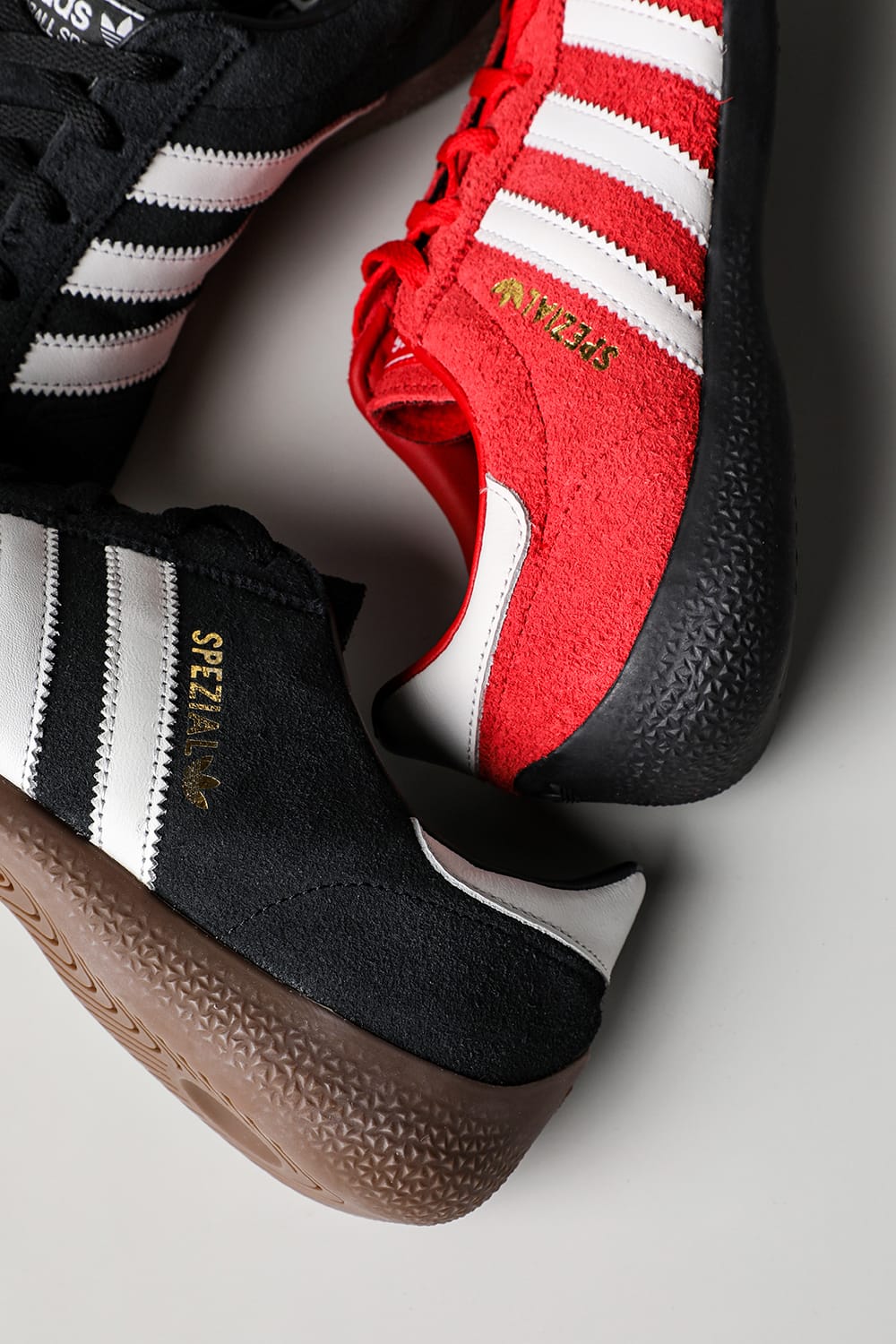 アディダス adidas HANDBALL SPEZIAL LO PRO W （Black × White × Gold Metallic） Black × White × Gold Metallic