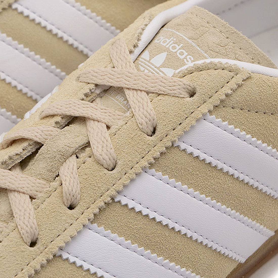 adidas gazelle silver green womens adidas GAZELLE LO PRO W Sandstone / Footwear White / Gum [ONR41/JR8889