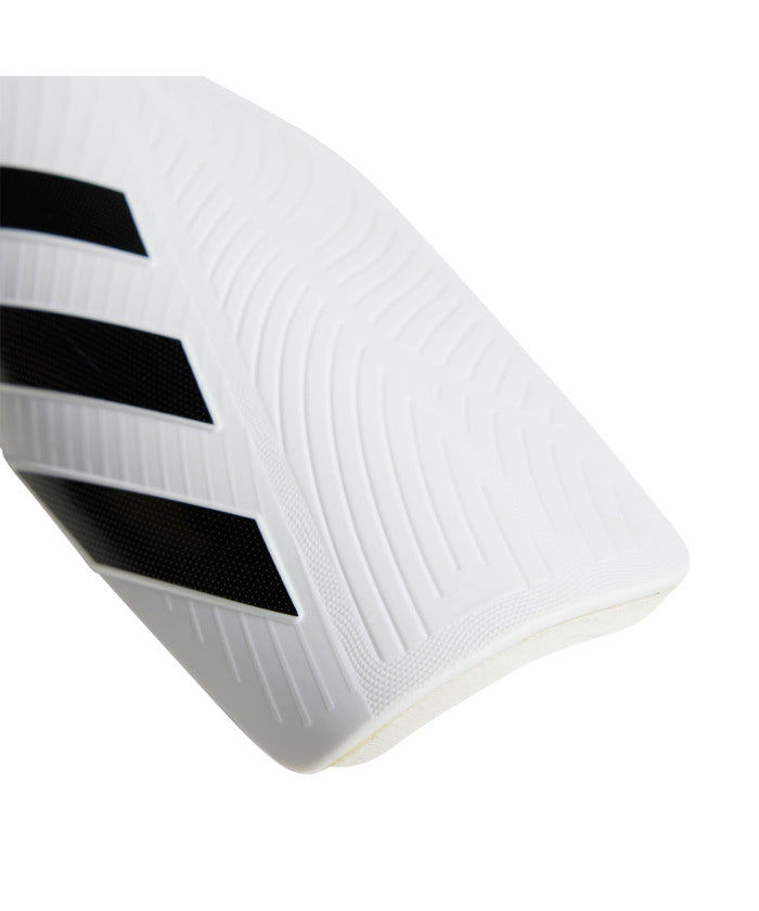 アディダス adidas アディダス adidas サッカー ティロ クラブ シンガード  JZQ16 （JV6750 ブラック/ゴールドメ） JV6750 ブラック/ゴールドメ