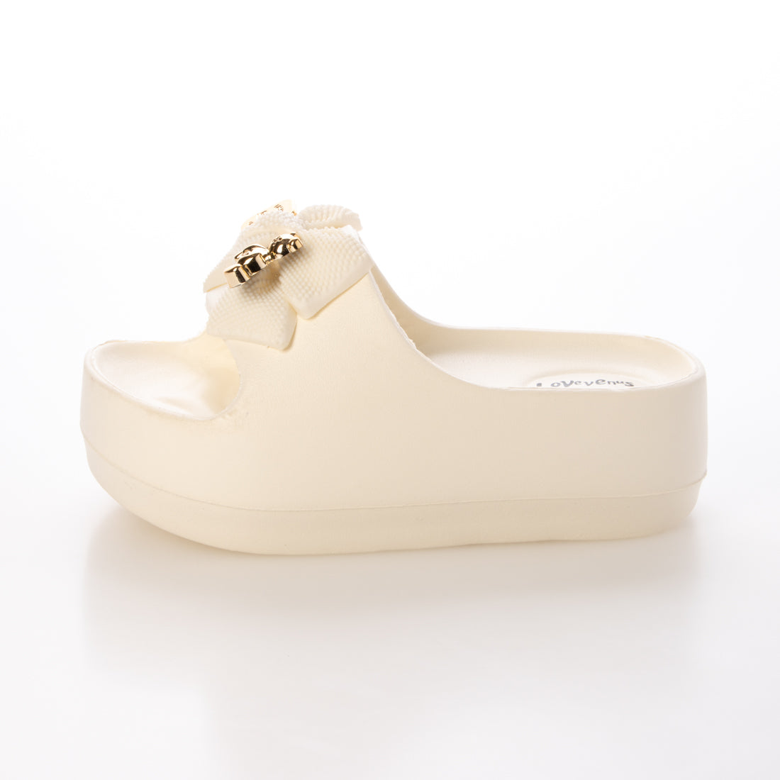 アドット adottona 【軽量】リボンモチーフつき厚底シャワーサンダル （WHT） WHT