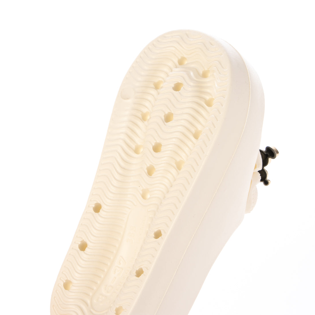 アドット adottona 【軽量】リボンモチーフつき厚底シャワーサンダル （WHT） WHT