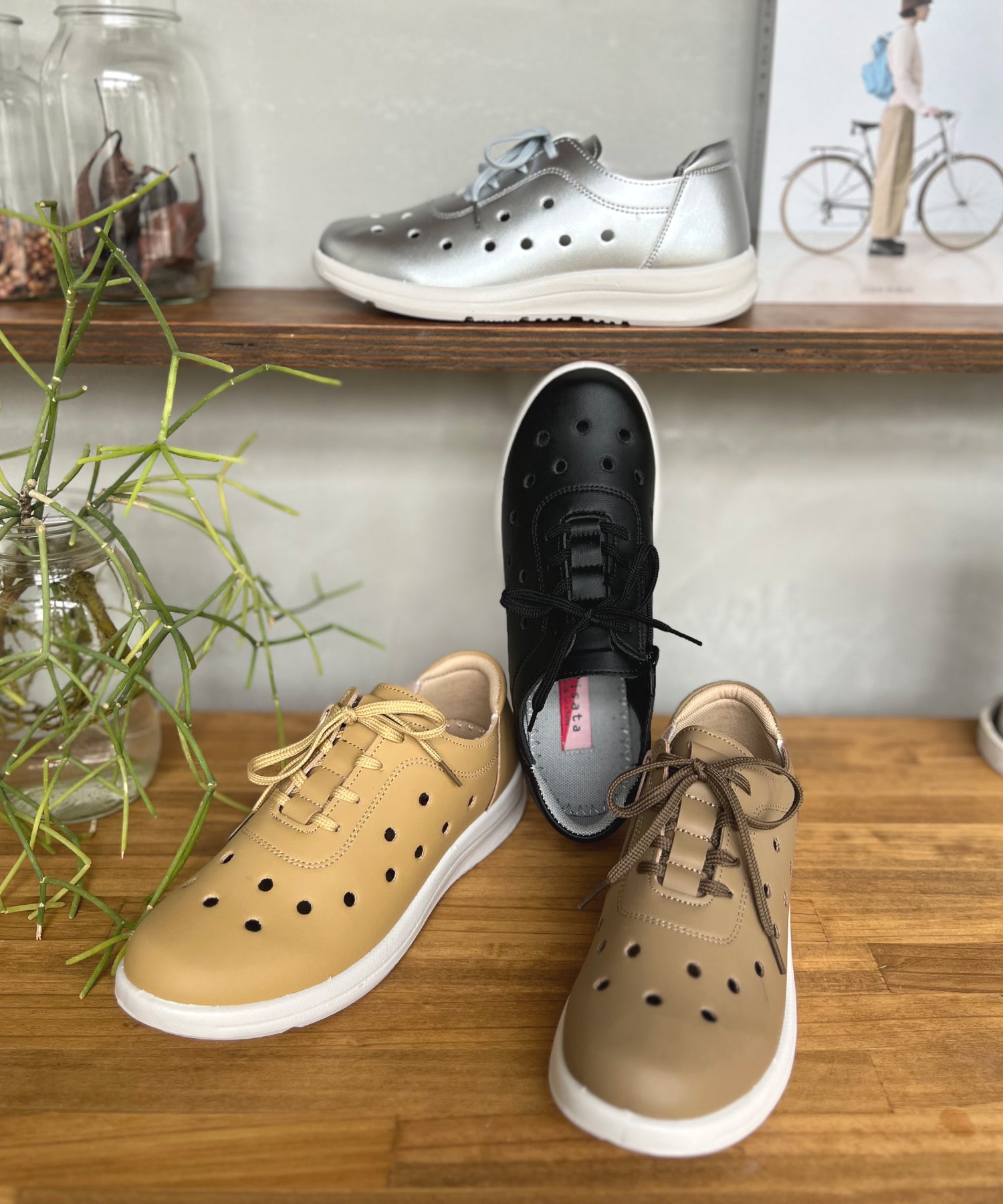 アドット adottona 【軽量】ファスナー付きパンチングコンフォートスニーカー （OAK） OAK