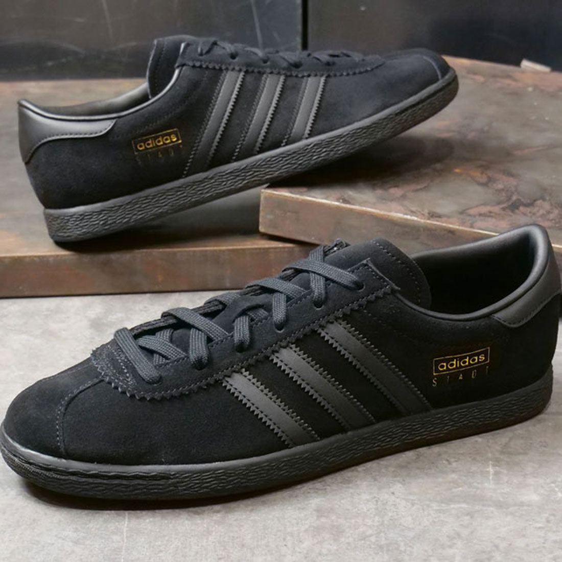 アディダス オリジナルス adidas Originals adidas Originals STADT コアブラック/コアブラック/カーボン [NJH41/JI1881 FW24] （コアブラック/コアブラック/カーボン） コアブラック/コアブラック/カーボン