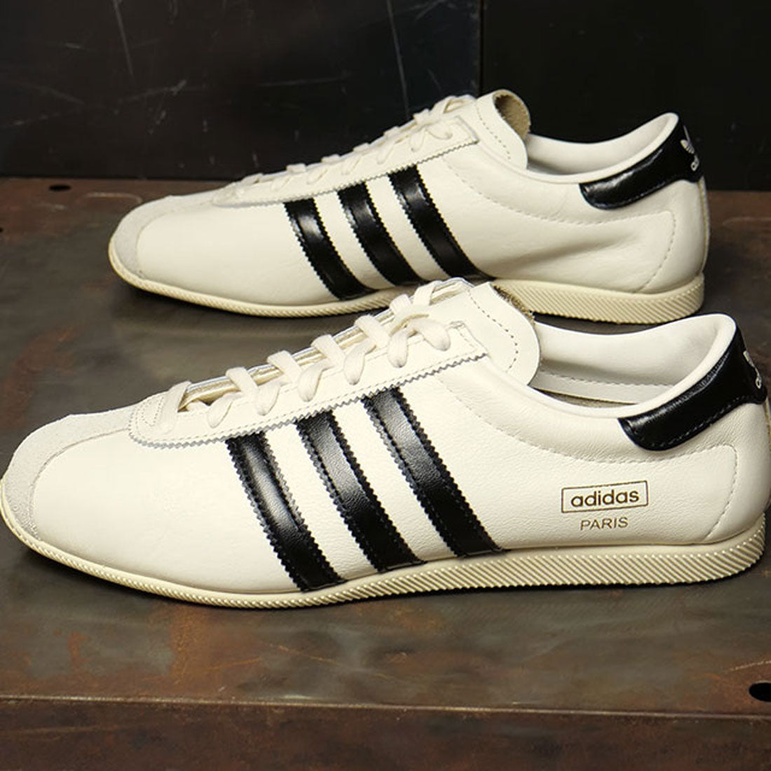 アディダス オリジナルス adidas Originals PARIS W コアホワイト/コアブラック/クリームホワイト [IH6792] （コアホワイト/コアブラック/クリームホワイト） コアホワイト/コアブラック/クリームホワイト