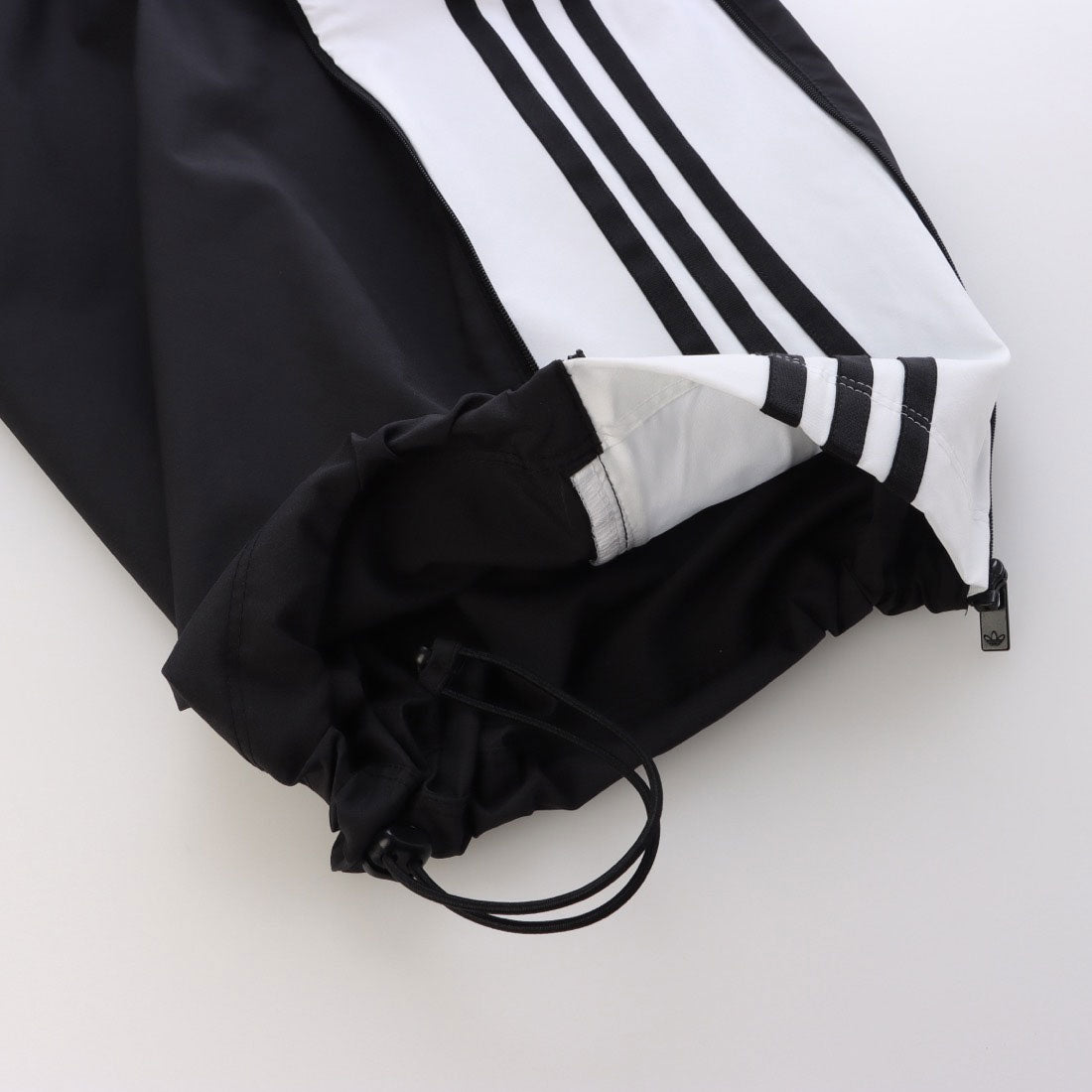 アディダス オリジナルス adidas Originals ADILENIUM アディレニウム ジップ トラックパンツ JX9206 黒 ブラック ジャージ レディース （Black(JX9206)） Black(JX9206)