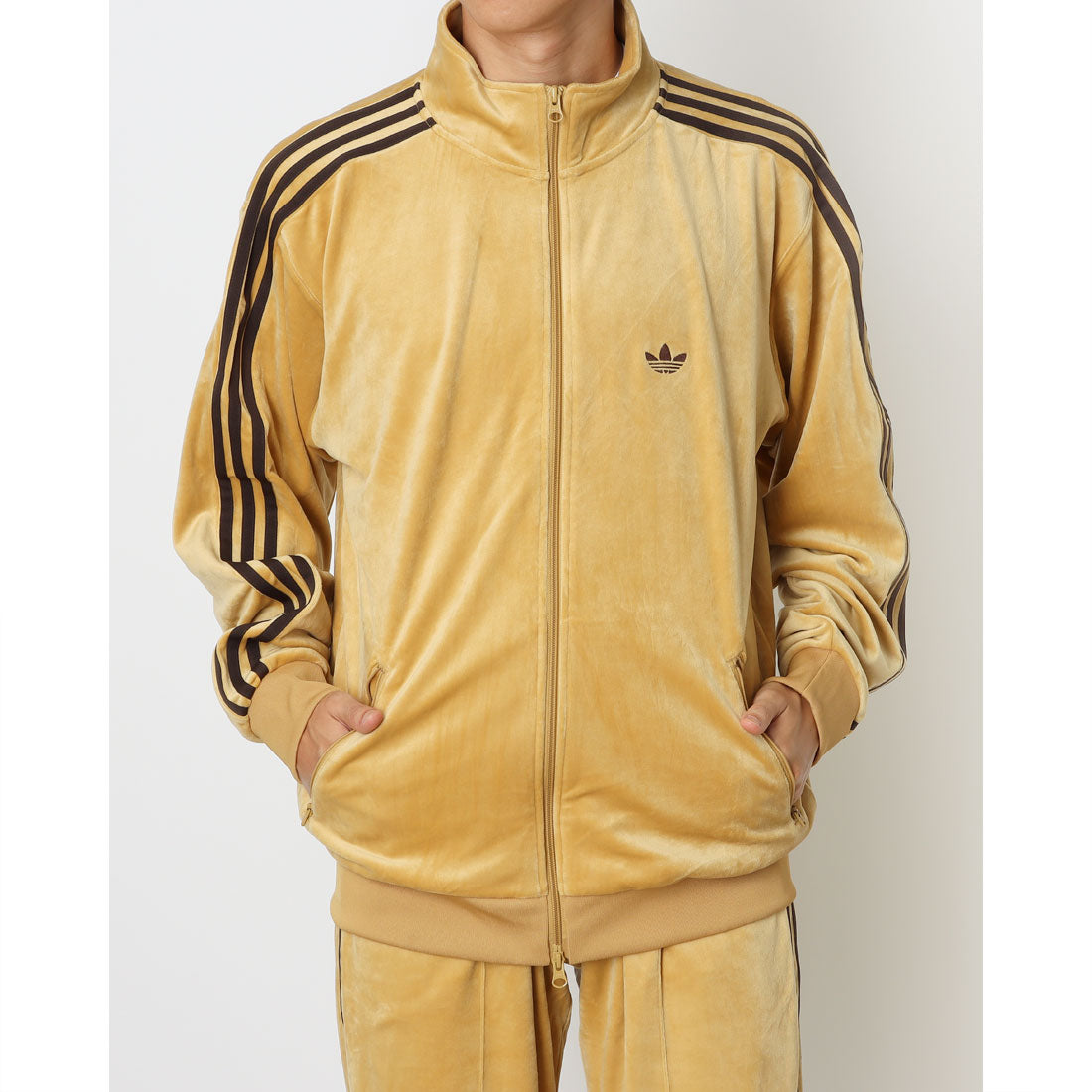 アディダス オリジナルス adidas Originals ベッケンバウアー ベロア トラックトップジャージ JM2270 ベージュ メンズ レディース （GOLDEN BEIGE(JM2270)） GOLDEN BEIGE(JM2270)