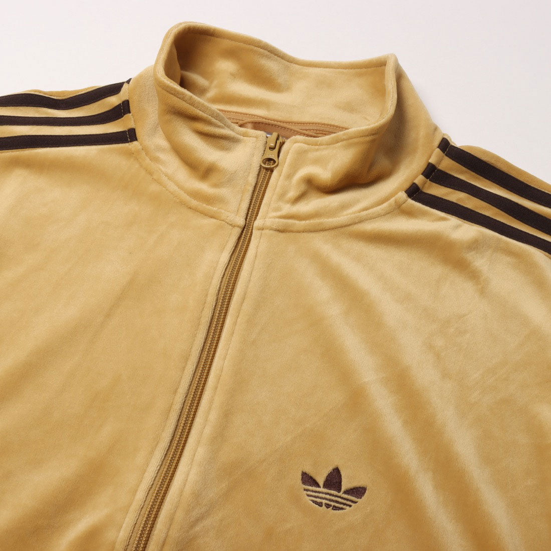 アディダス オリジナルス adidas Originals ベッケンバウアー ベロア トラックトップジャージ JM2270 ベージュ メンズ レディース （GOLDEN BEIGE(JM2270)） GOLDEN BEIGE(JM2270)