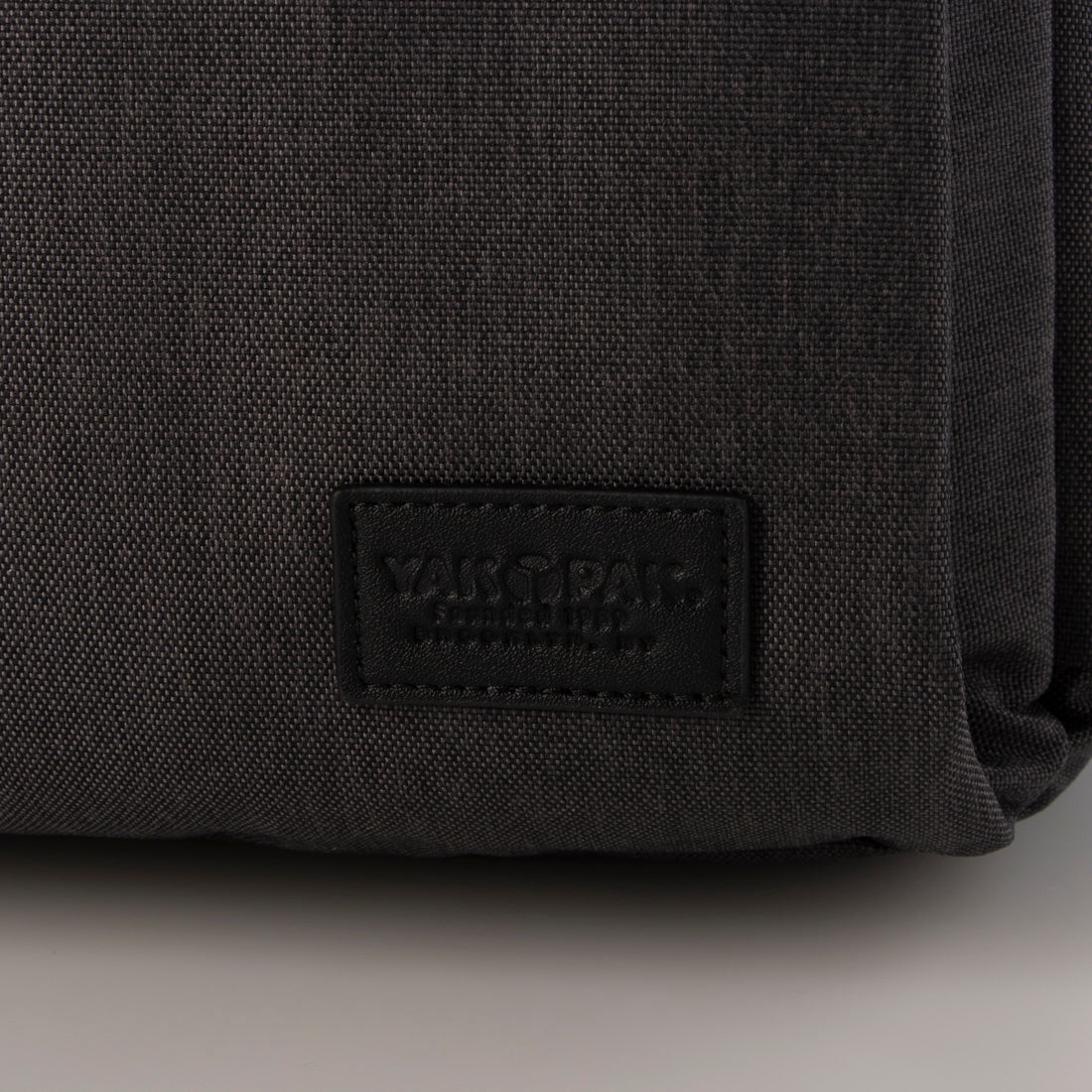 アドポーション ADPOSION 【YAK PAK / ヤックパック】SQUARE BACKPACK / 撥水加工 スクエアビジネスリュック （ブラック） ブラック