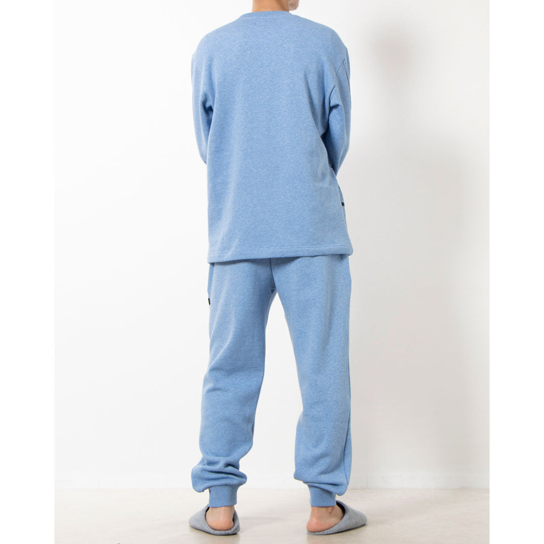 adabat RELAX WEAR / UNDER WEAR Long-sleeved crew neck pajamas