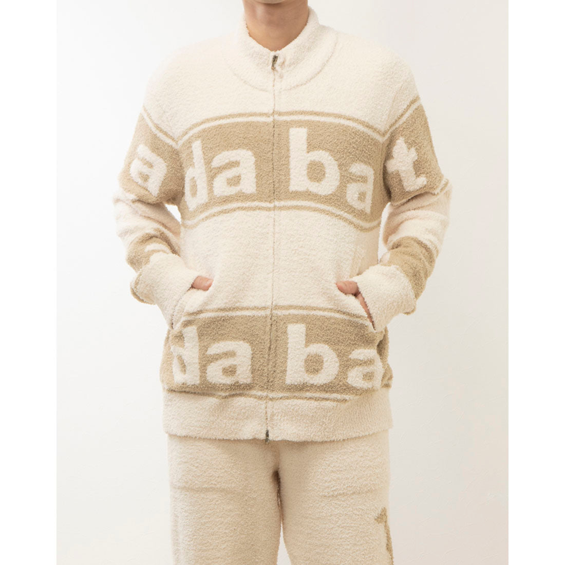 adabat RELAX WEAR / UNDER WEAR Mohair yarn zip-up jacket