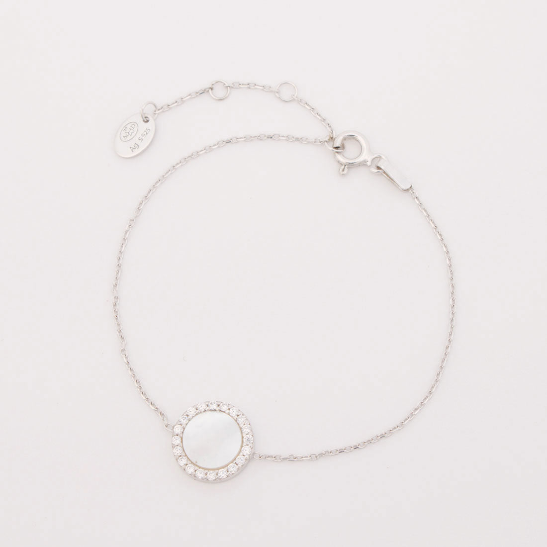 アガタ パリ AGATHA PARIS ブレスレット、パヴェラウンドMOP、マザーオブパール／シルバー （Mop/Silver） Mop/Silver