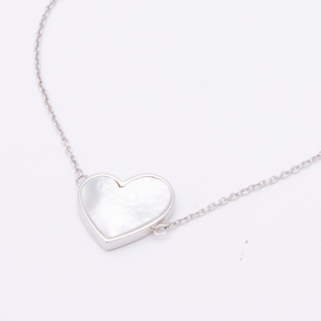 アガタ パリ AGATHA PARIS MOPA LOVAブレスレット、ハート、ホワイトマザーオブパール （ホワイトマザーオブパール） ホワイトマザーオブパール