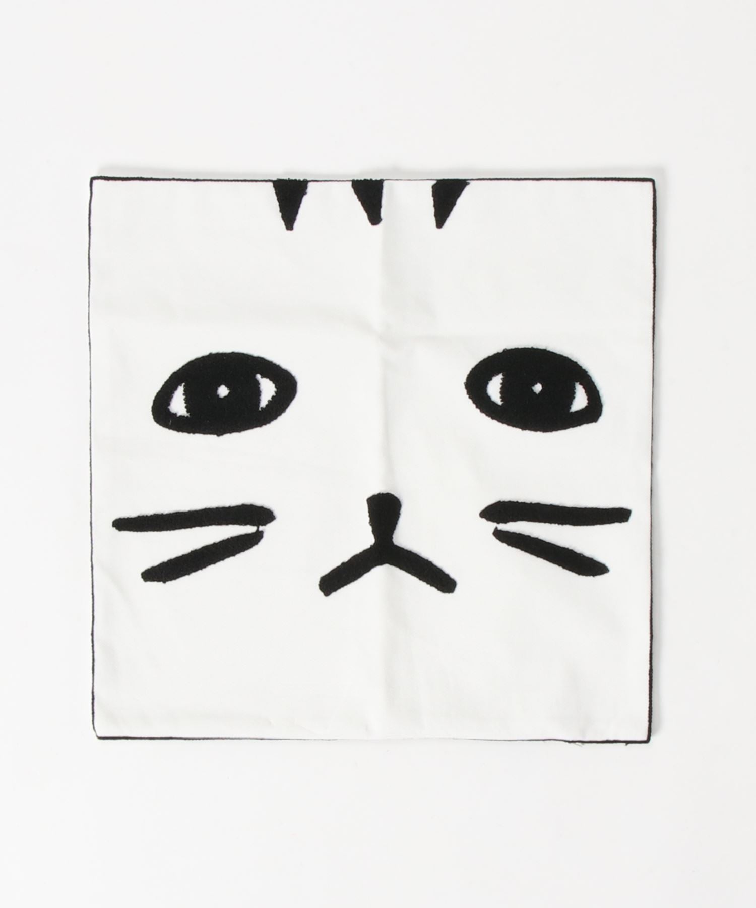 アイモハ aimoha aimoha home/立体感刺繍クッションカバー （ホワイト） ホワイト
