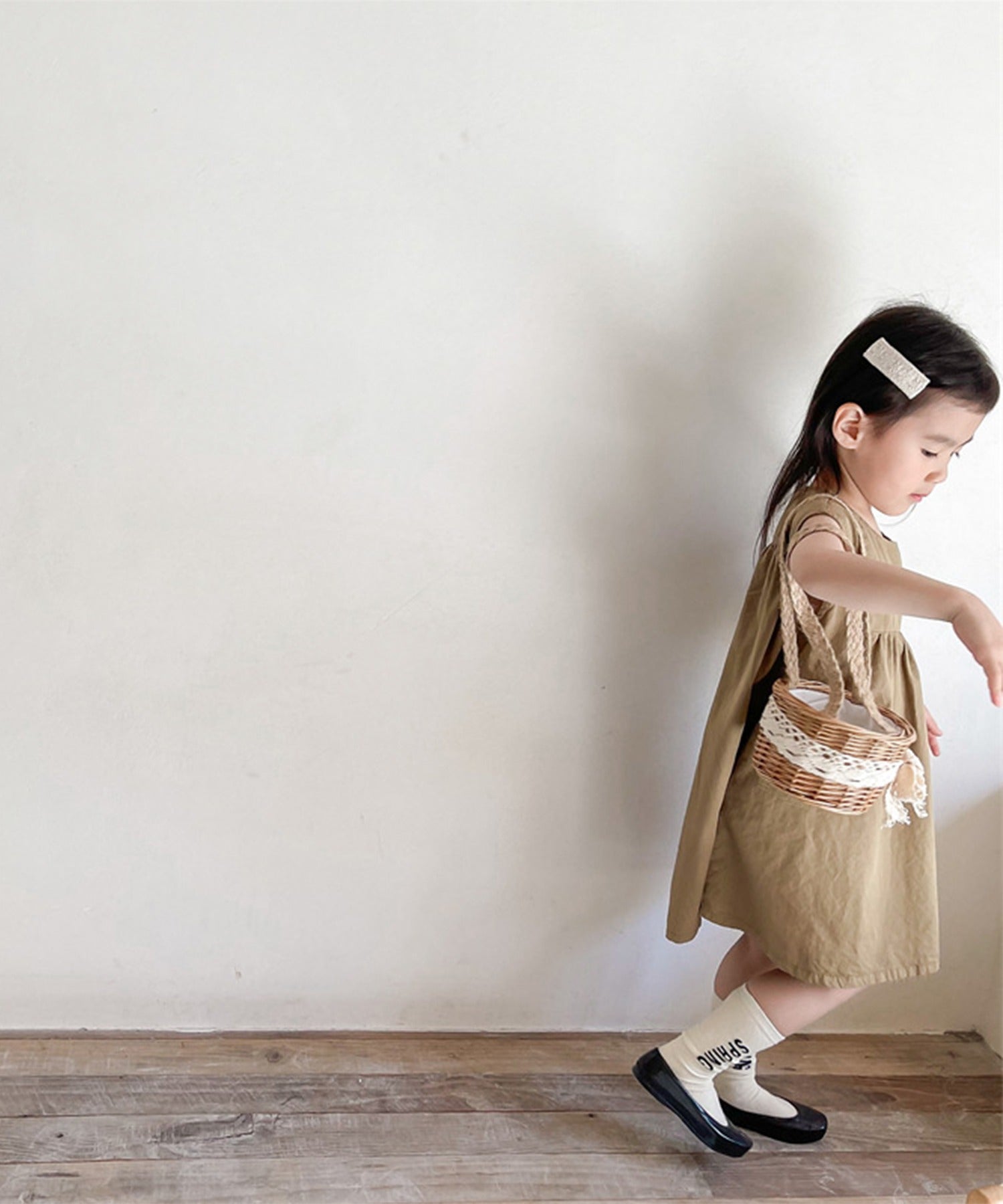 アイモハ aimoha aimohaーKIDSー 韓国子供服 コットン無地ワンピース