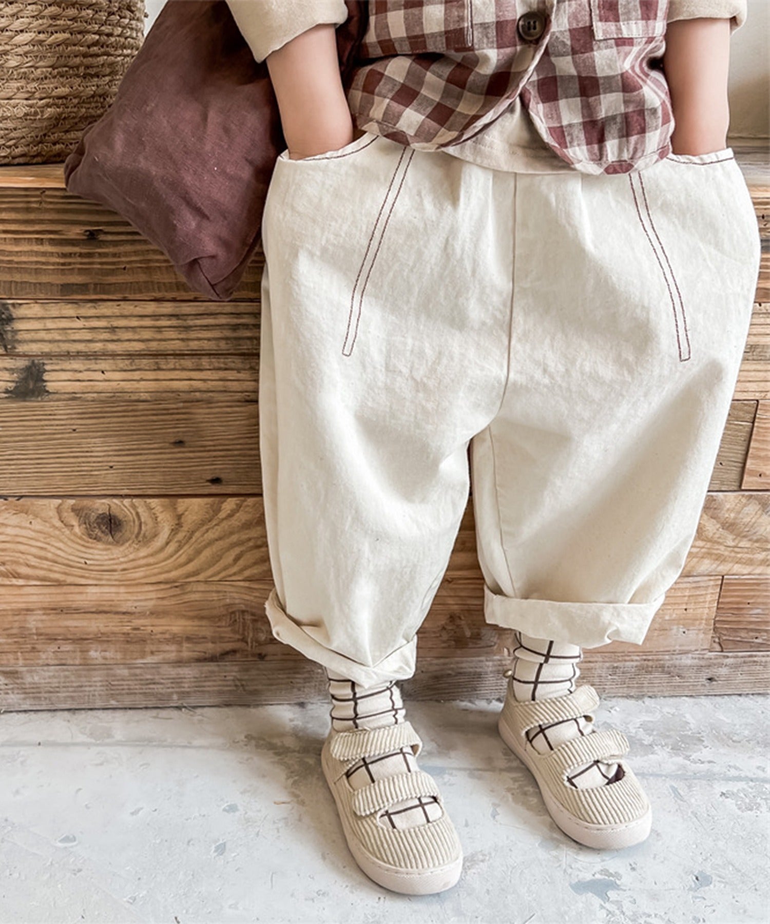 アイモハ aimoha aimohaーKIDSー 韓国子供服飾りステッチテーパードパンツ