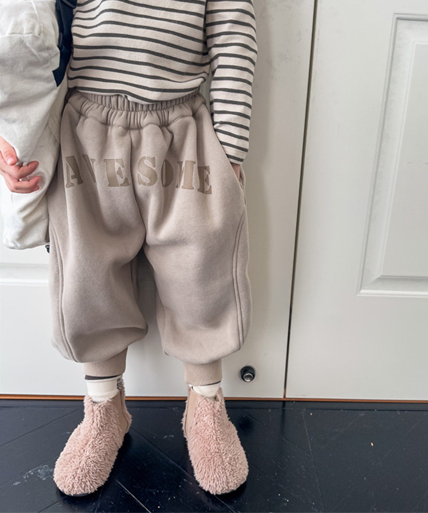 aimoha 【aimoha-KIDS】 Korean children's clothing Unique English letter print fleece-lined sweatpants
