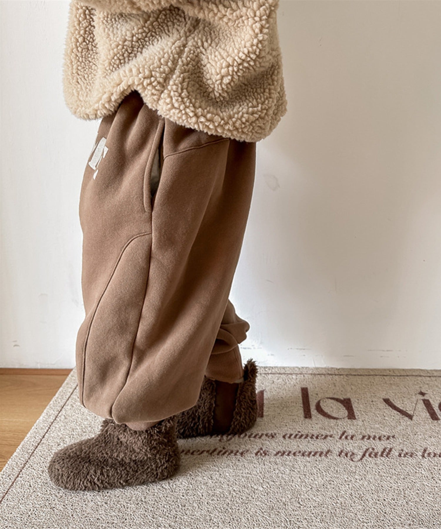 aimoha 【aimoha-KIDS】 Korean children's clothing Unique English letter print fleece-lined sweatpants