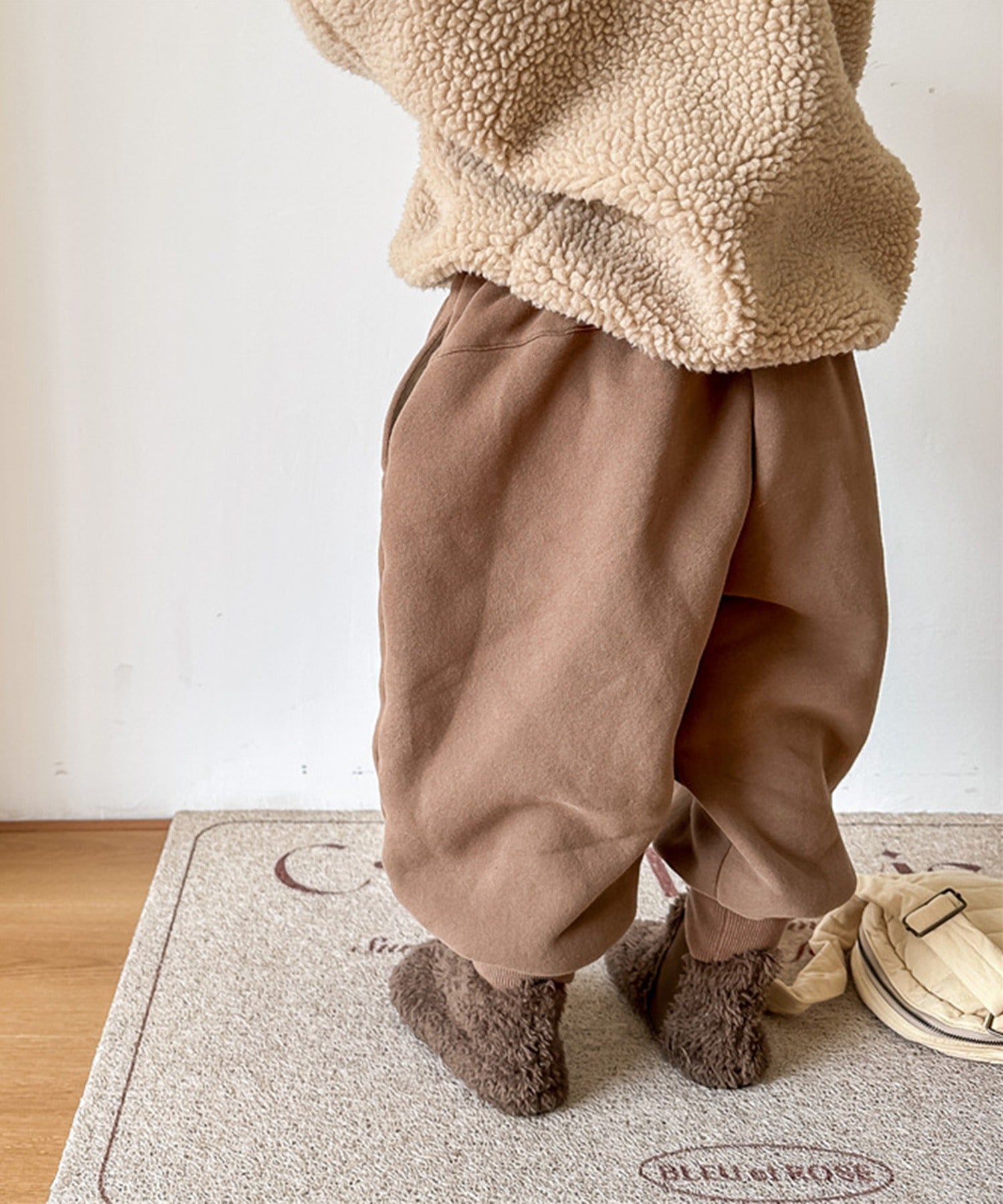 aimoha 【aimoha-KIDS】 Korean children's clothing Unique English letter print fleece-lined sweatpants