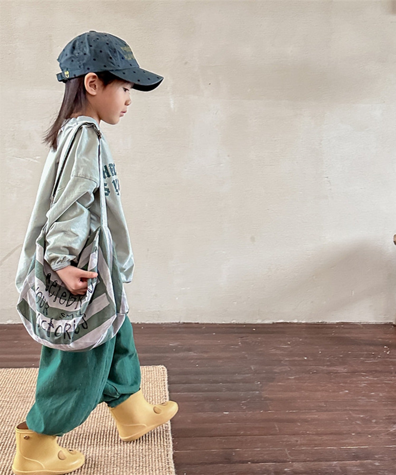 aimoha 【aimoha-KIDS】 Korean children's clothing balloon pants with one-point embroidery