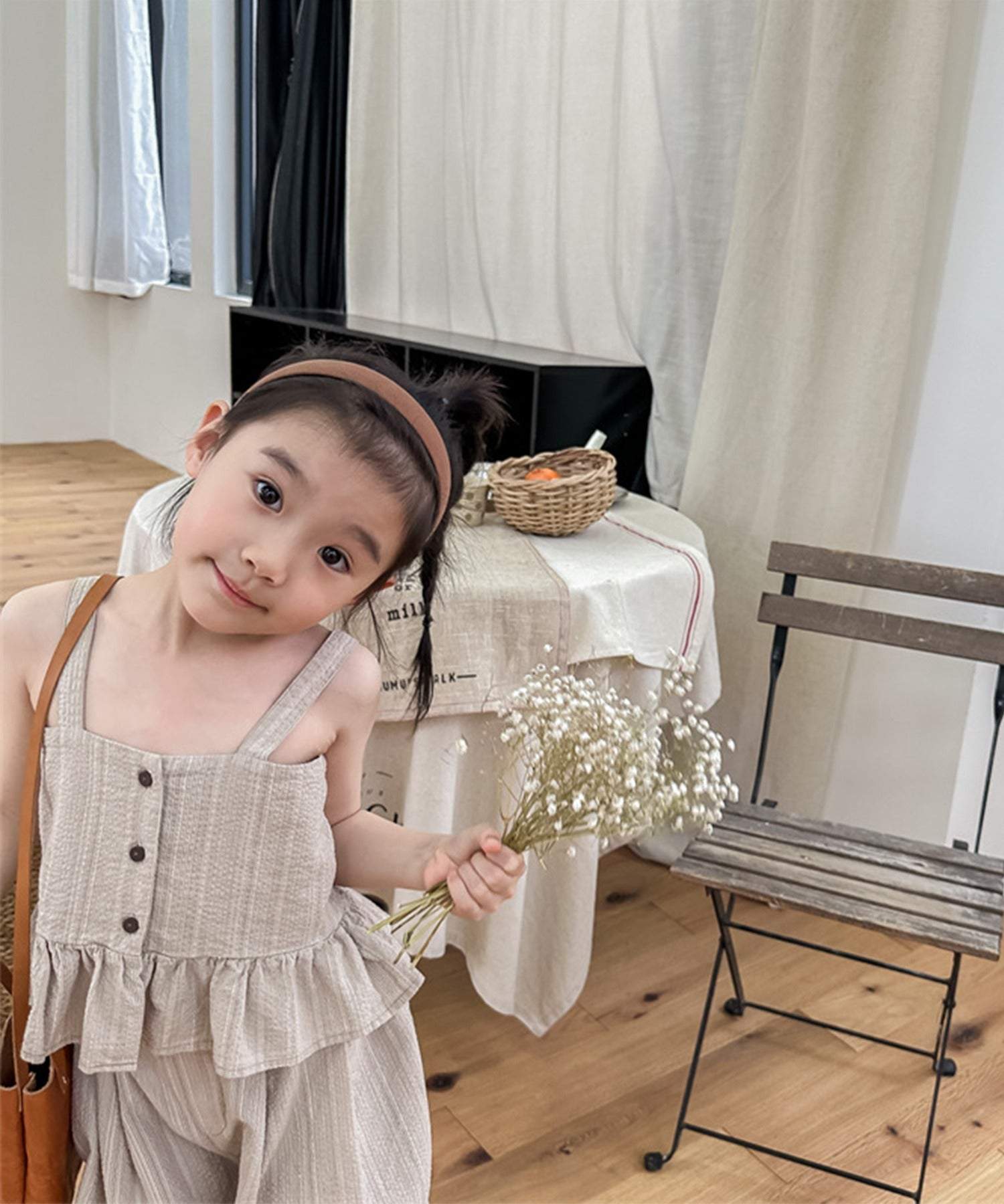 アイモハ aimoha 【aimohaーKIDSー】韓国子供服 無地裾フリルキャミソール+ショットパンツ セットアップ