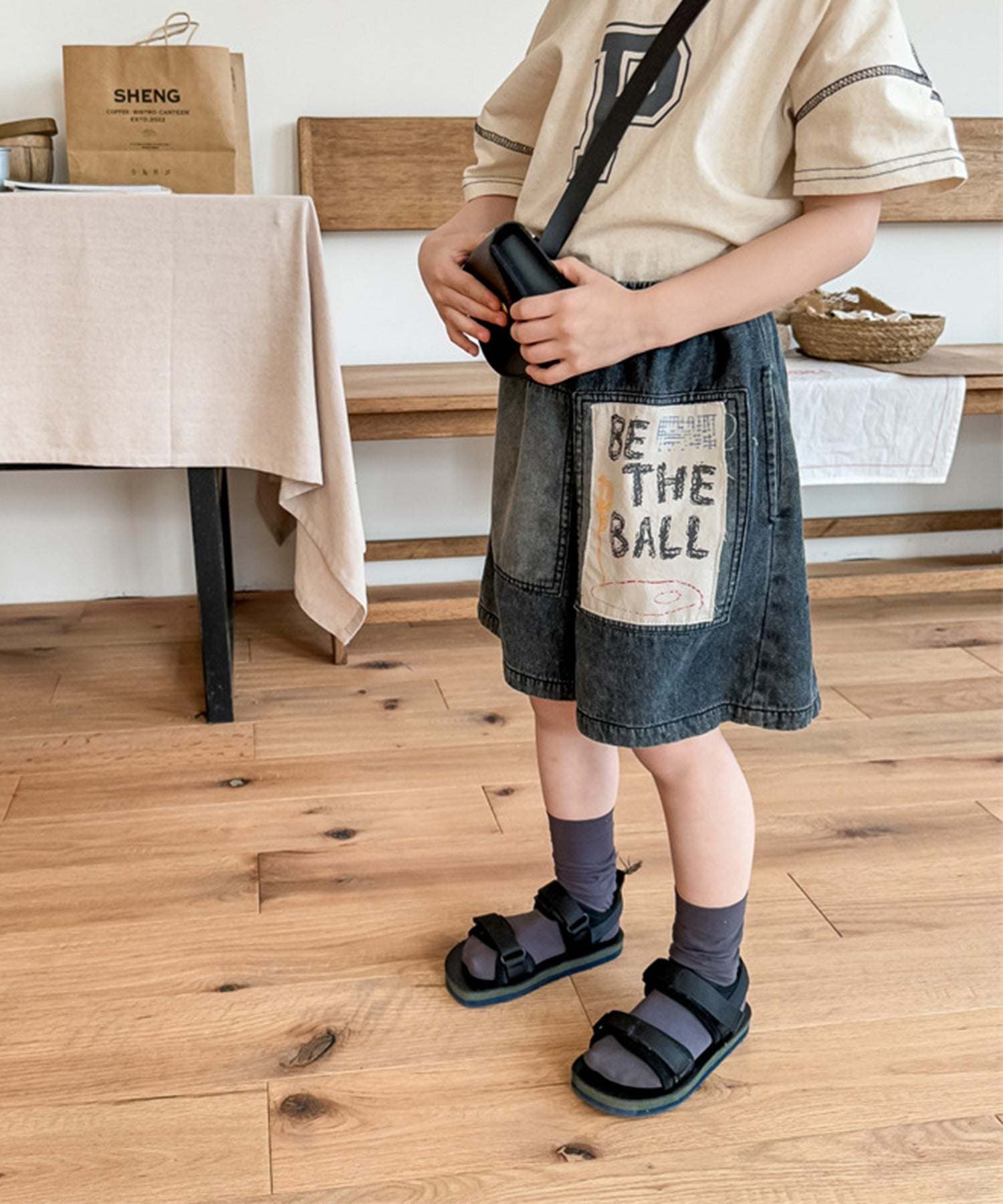 アイモハ aimoha 【aimohaーKIDSー】韓国子供服 パッチ入りデニムハーフパンツ