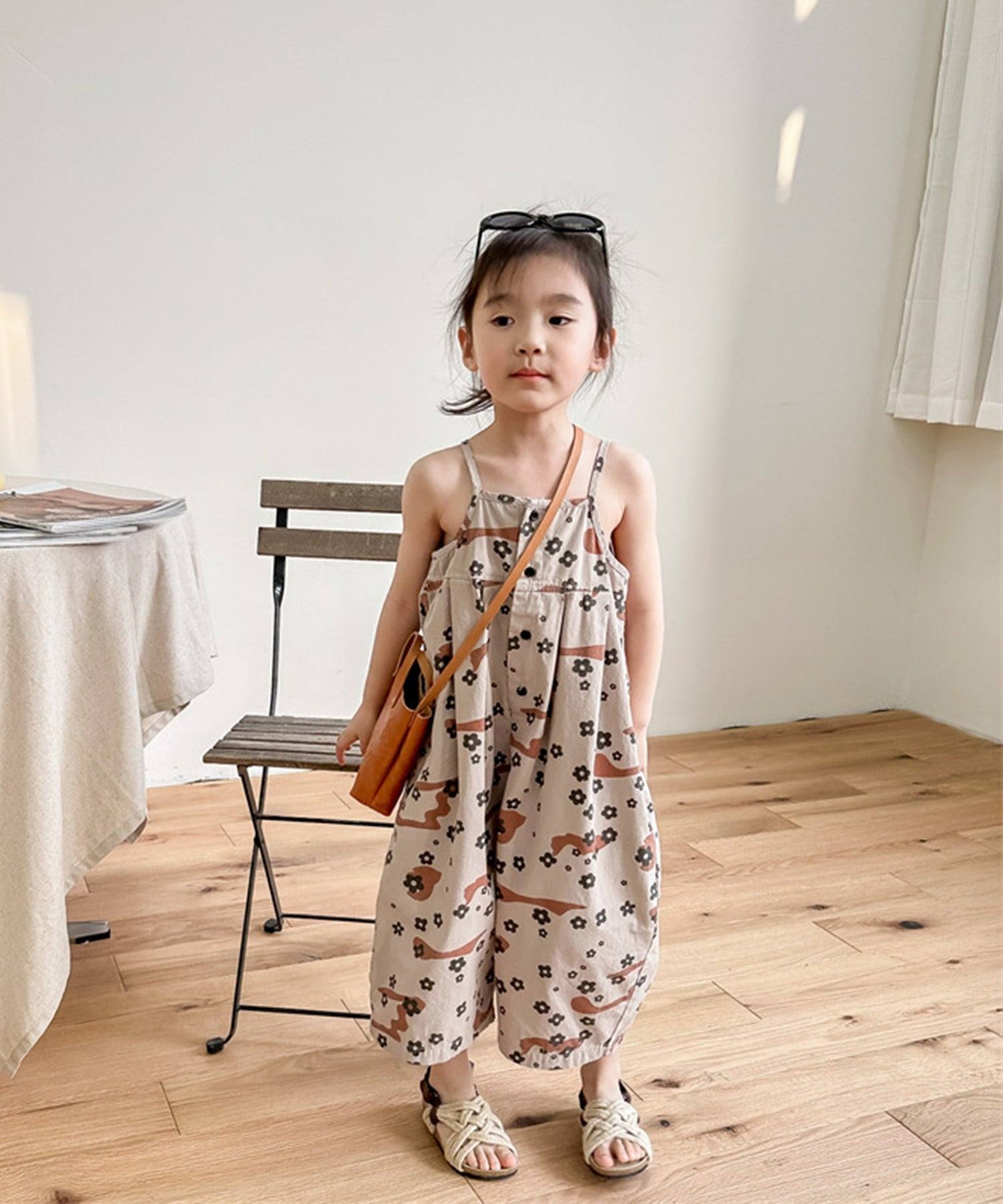aimoha 【aimoha-KIDS】 Korean children's clothing printed 7-minute length salopette