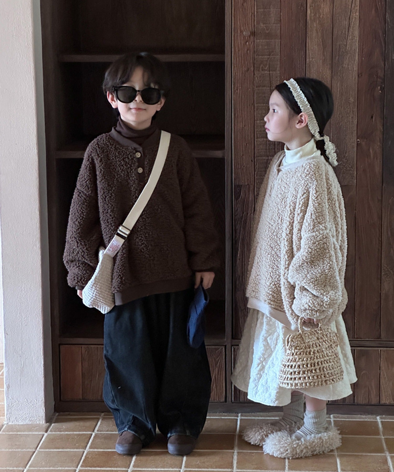 アイモハ aimoha 【aimohaーKIDSー】韓国子供服 ボアオーバースウェット （ブラウン） ブラウン