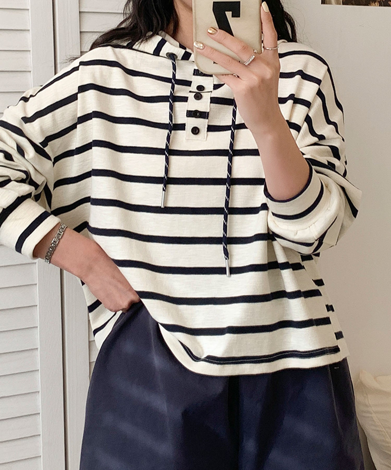 アイモハ aimoha ボーダーフード付きトップス （ブラック） ブラック