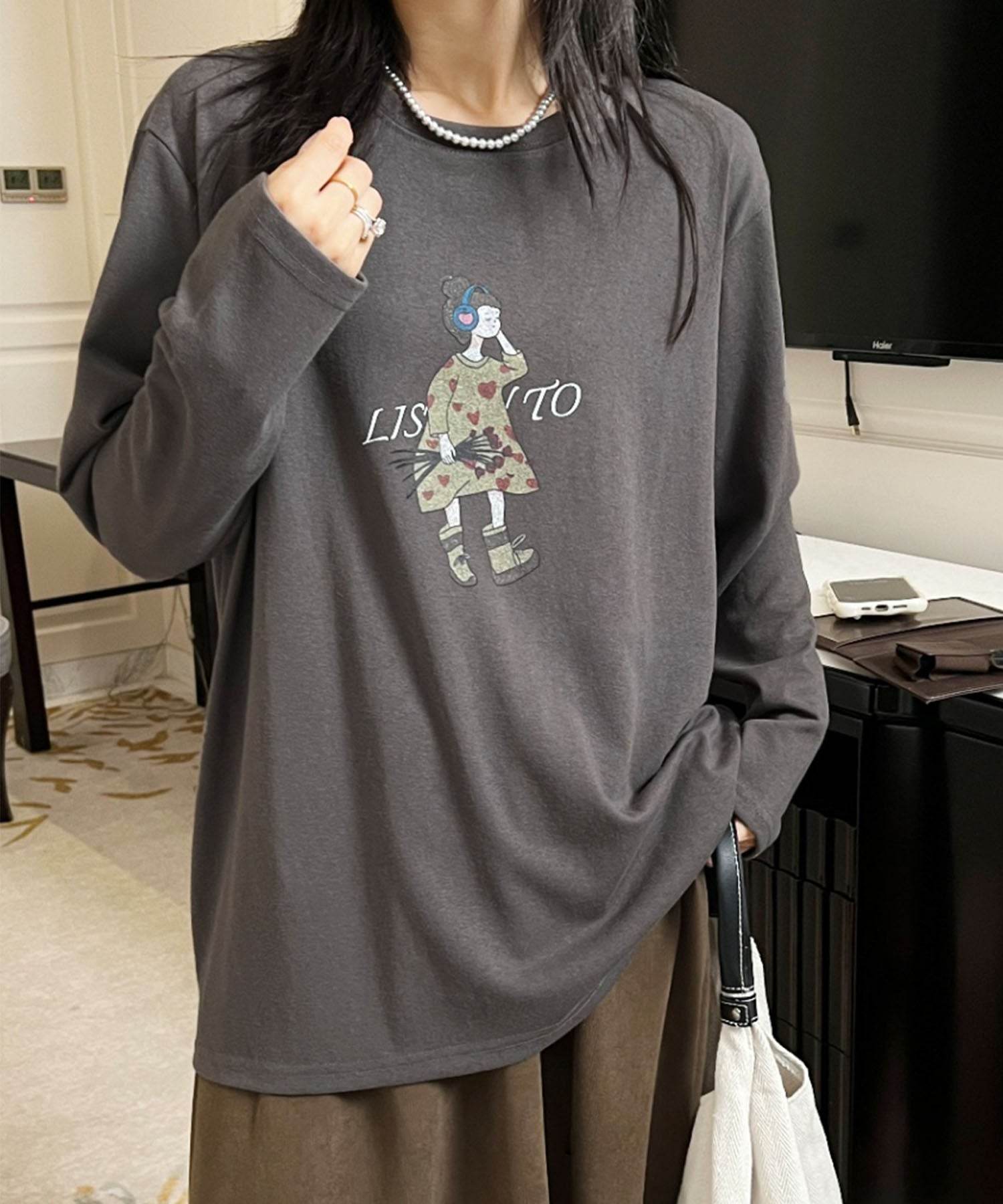 アイモハ aimoha イラストプリントロングスリーブTシャツ （ダークグレー） ダークグレー