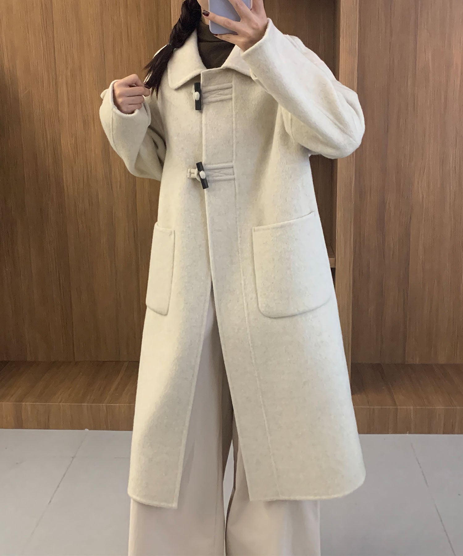 アイモハ aimoha 【BANICO】クラシックメタルバックル ウールコート （オフホワイト） オフホワイト