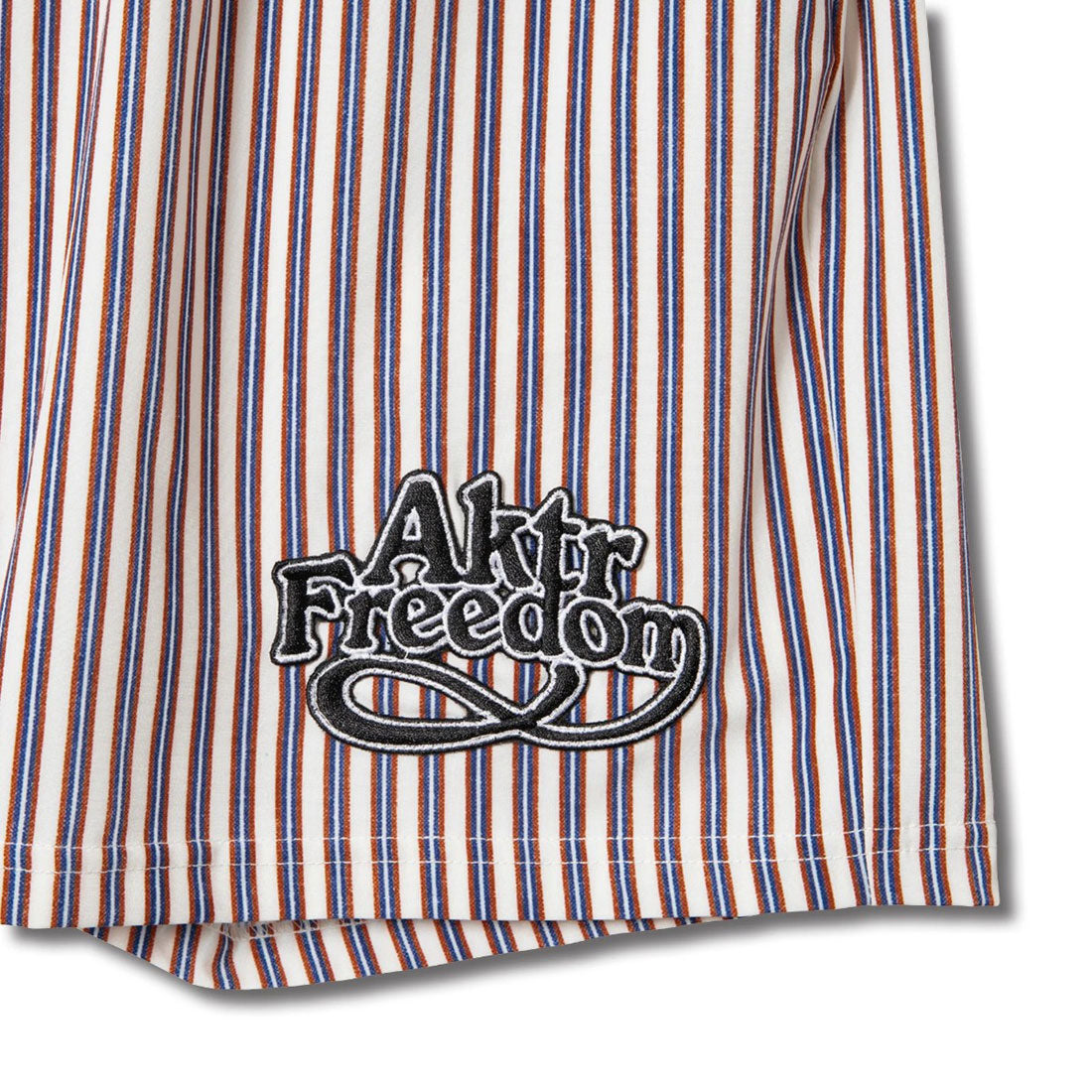 アクター AKTR フリーダム ストライプ 5.5インチ ショート ワイド パンツ（FREEDOM STRIPE 5.5-IN SHRT WD PNTS） （EC） EC