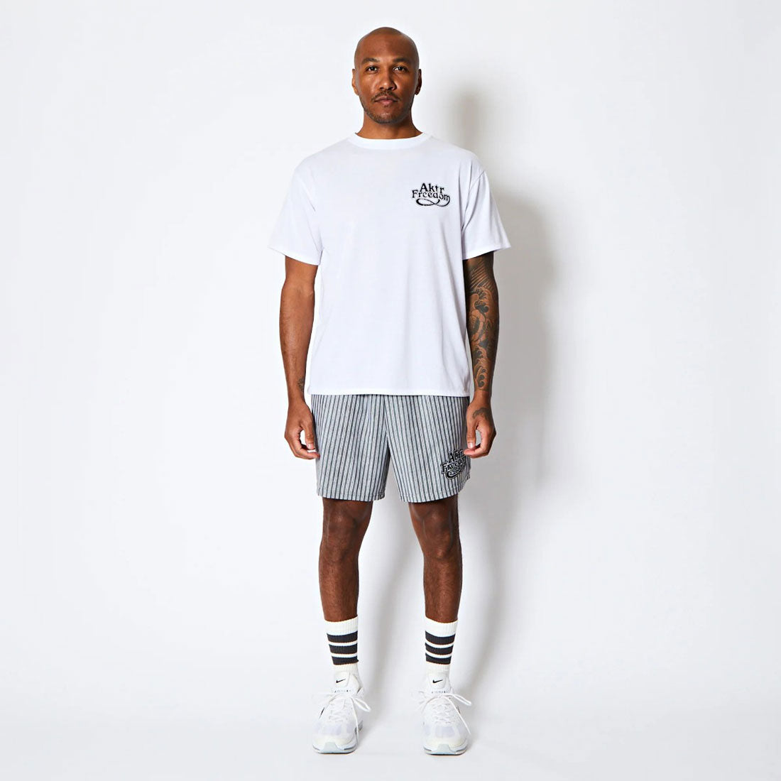 アクター AKTR フリーダム グラフィック ルーズフィット T/C ティー（FREEDOM GRAPHIC LOOSE FIT T/C TEE） （WH） WH