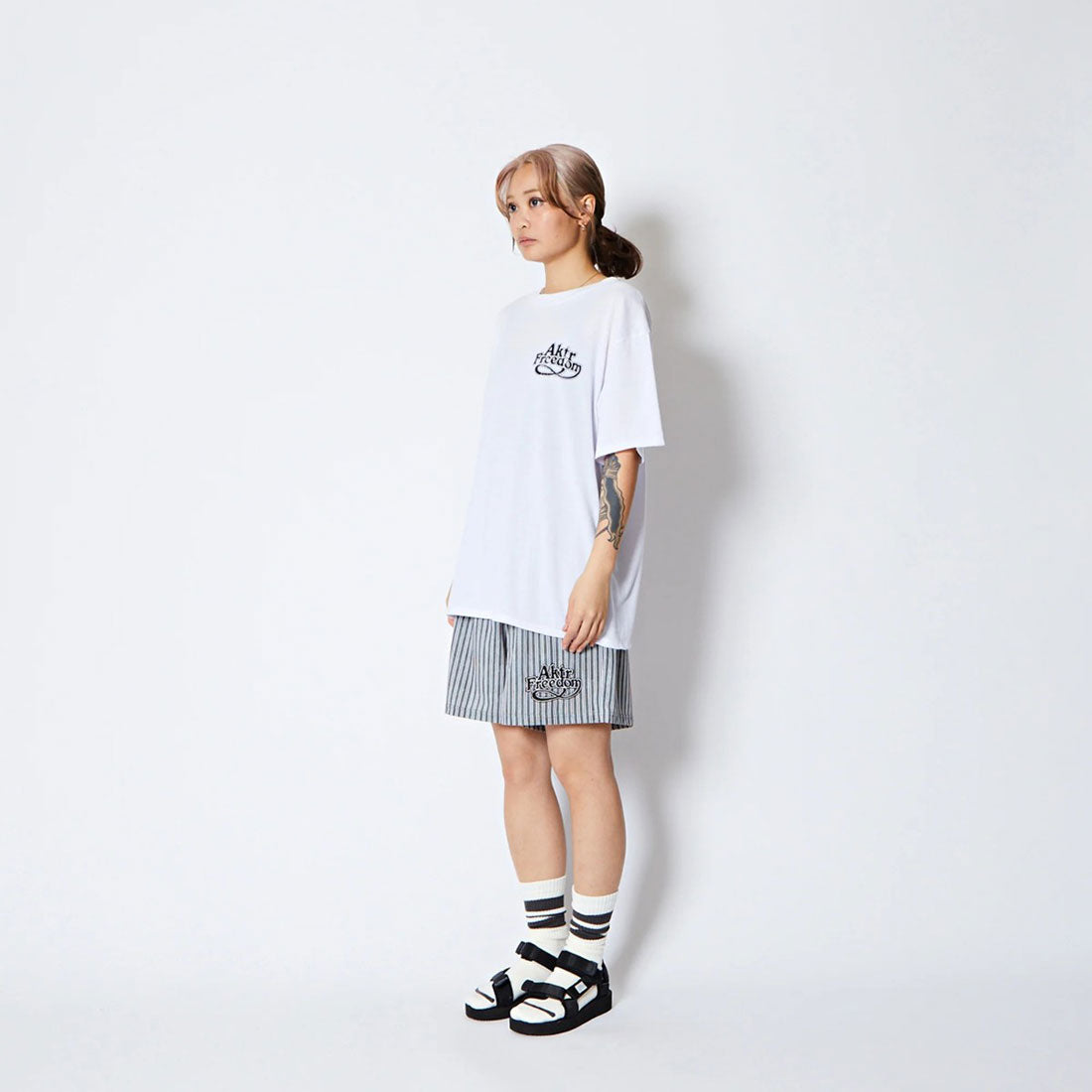 アクター AKTR フリーダム グラフィック ルーズフィット T/C ティー（FREEDOM GRAPHIC LOOSE FIT T/C TEE） （WH） WH