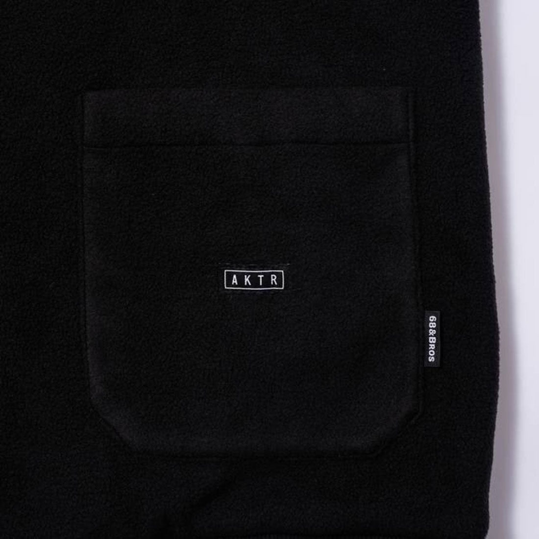 アクター AKTR AKTR 68xAKTR REV FLEECE VEST JACKET（アクター 68xアクター REV フリース ベスト ジャケット） （ブラック） ブラック