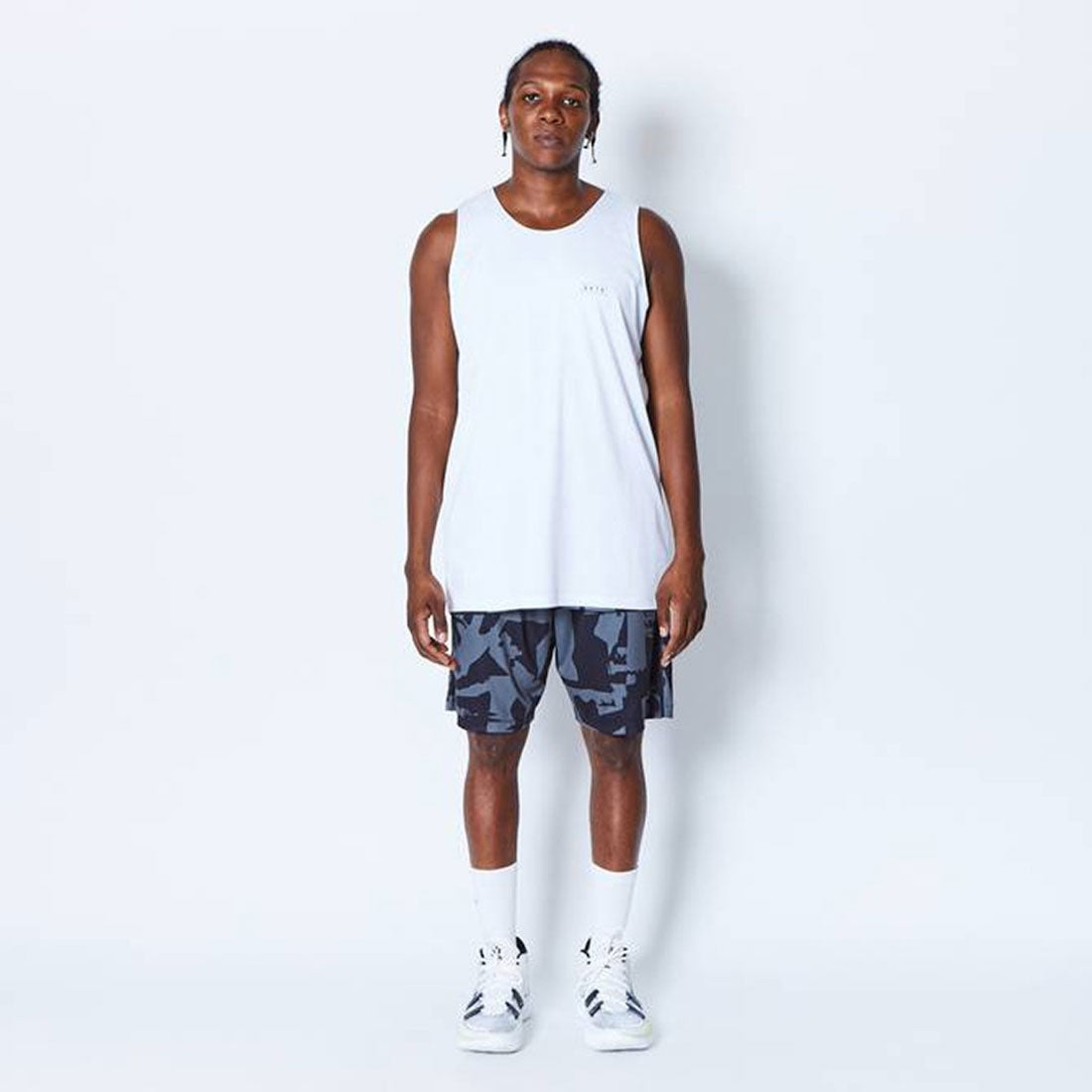 アクター AKTR AKTR CUT-UP CAMO REVERSIBLE TANK（アクター カットアップ カモ リバーシブル タンク） （BKxWH） BKxWH