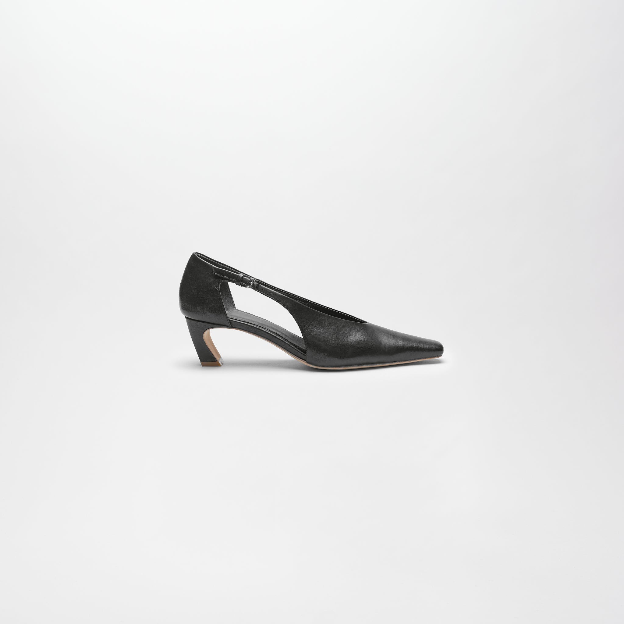 【PRE ORDER】BREDE LEATHER PUMPS