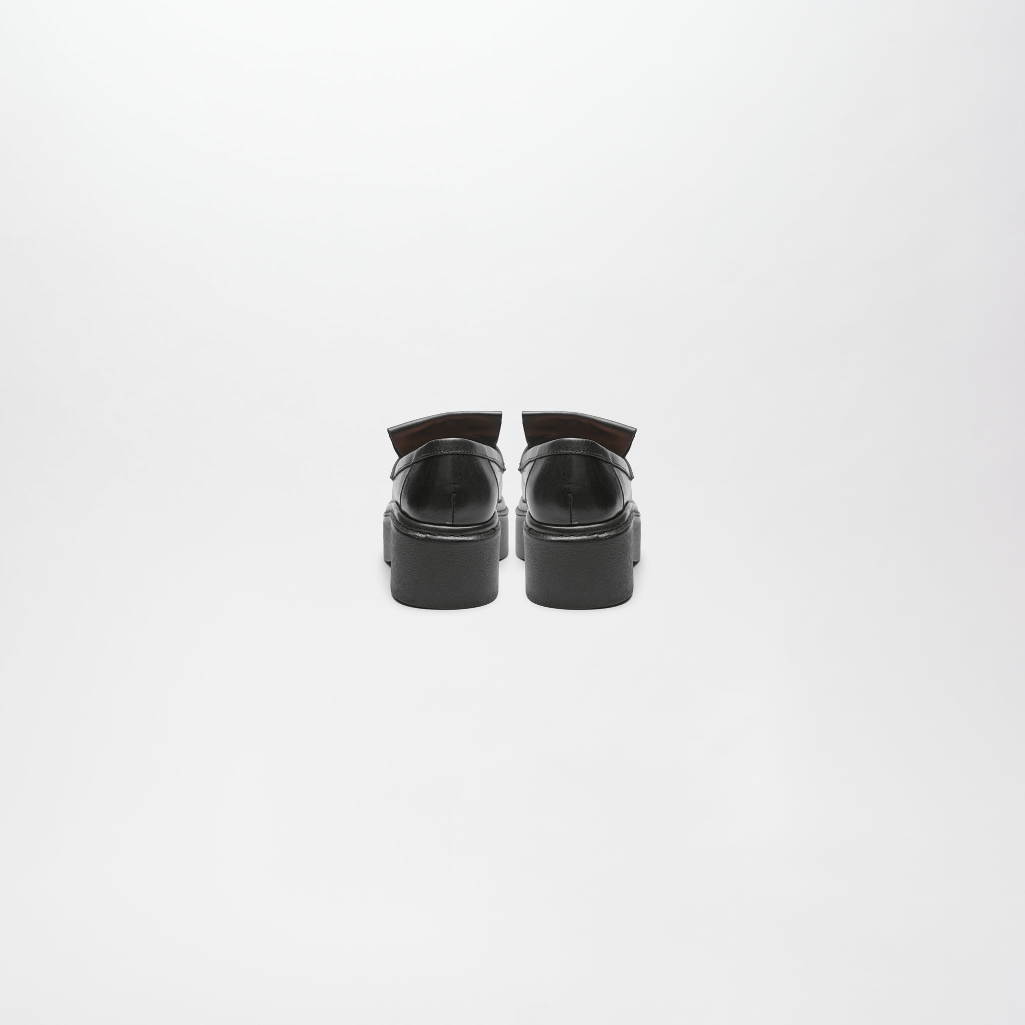 【PRE ORDER】ROUBLES LEATHER LOAFERS