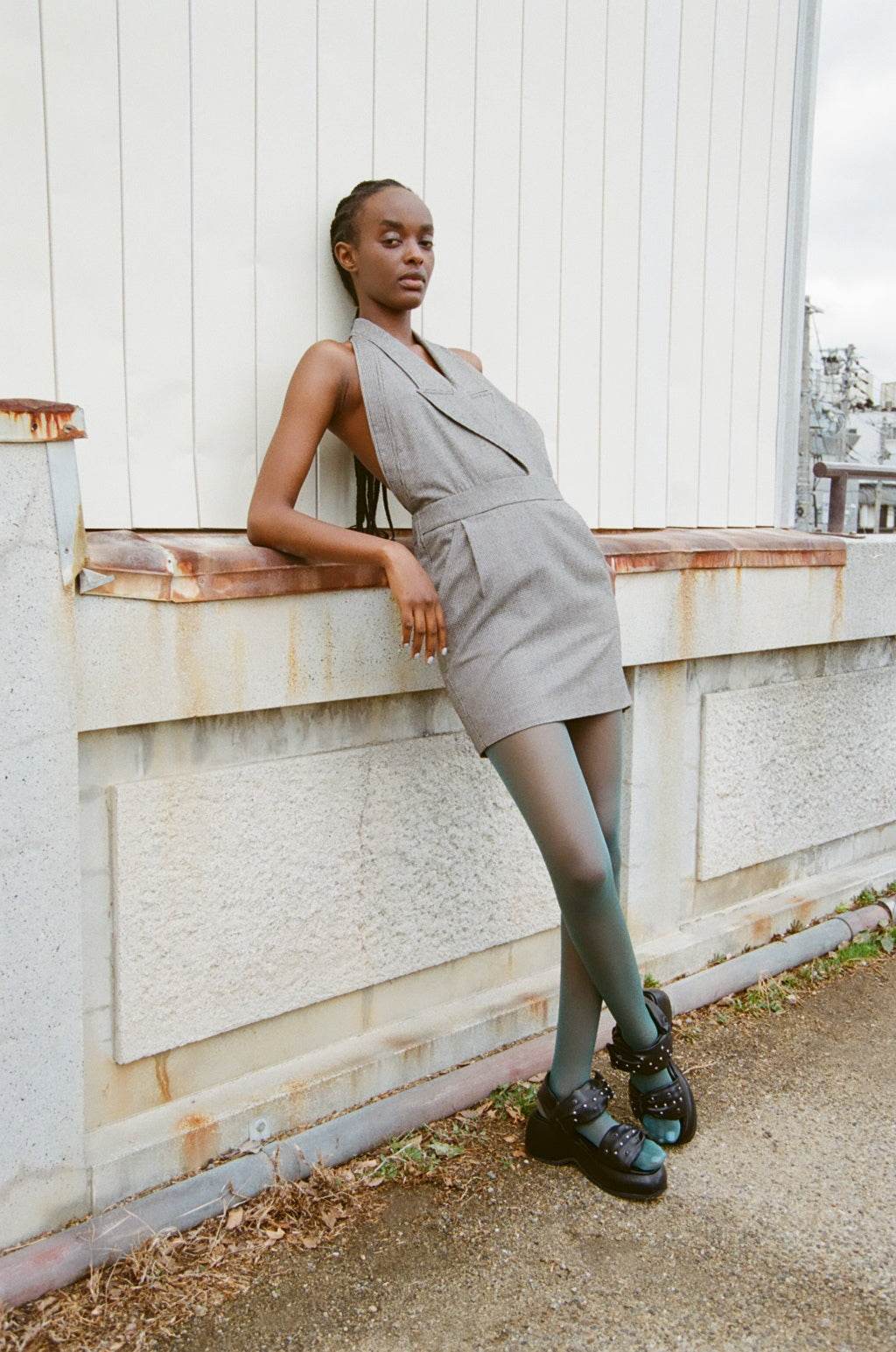 SUPUMANTE WEDGE SANDALS （Studs Black） STUDS BLACK