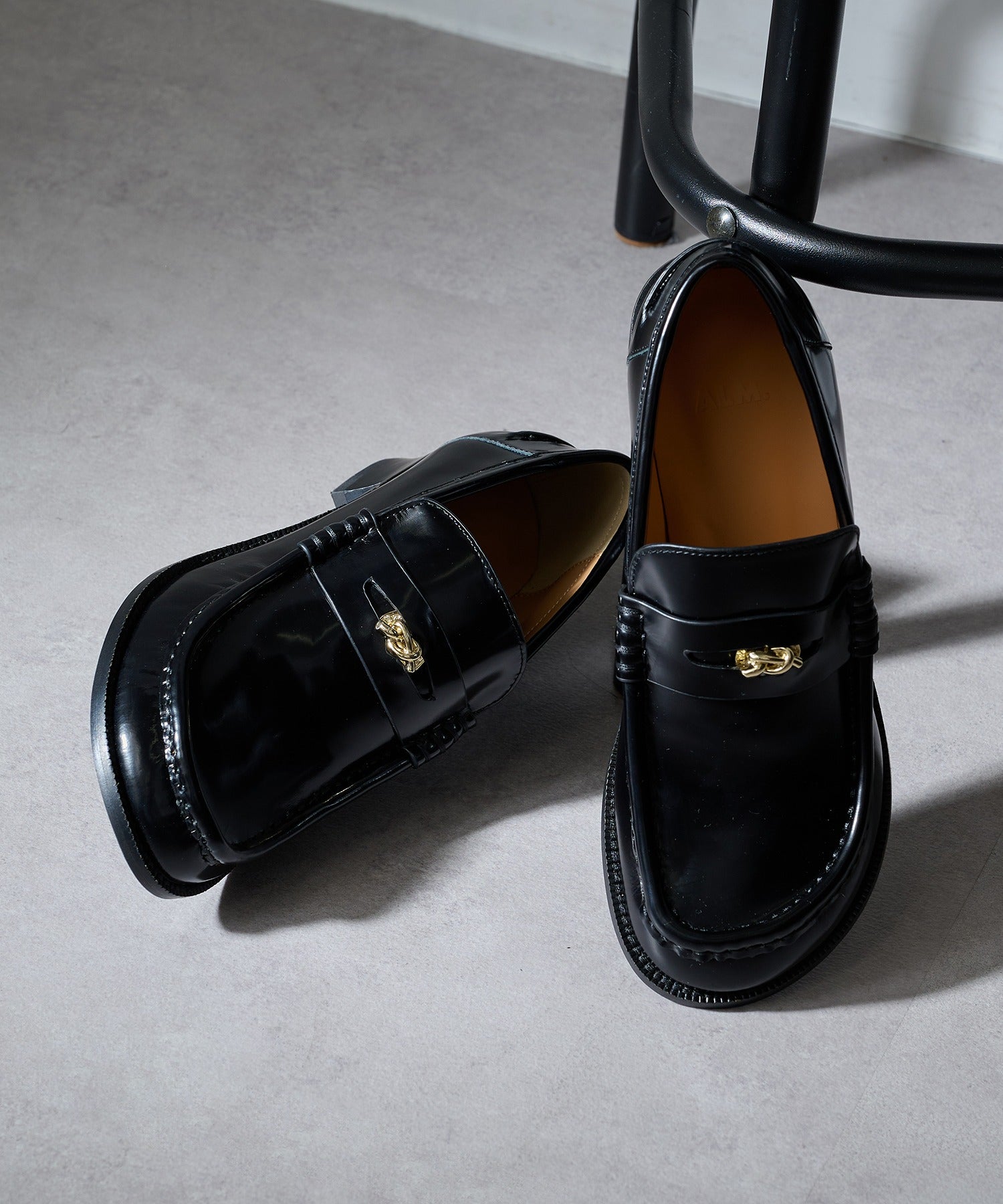アルム ALM. DYNA LEATHER LOAFERS AL113 （ブラック） ブラック